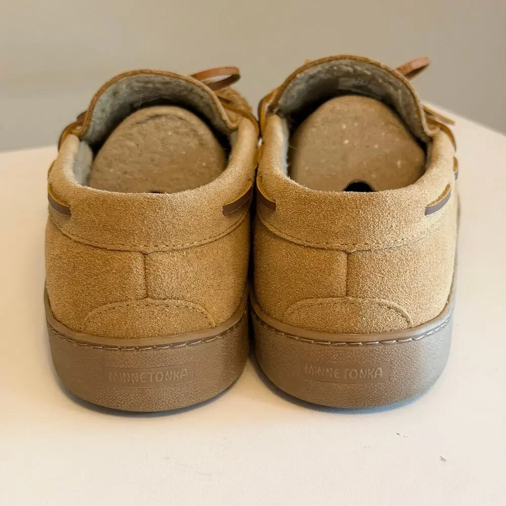 Minnetonka Moccasin Slippers Men 11 Tan Suede Faux Fur Lined Cozy Indoor Outdoor